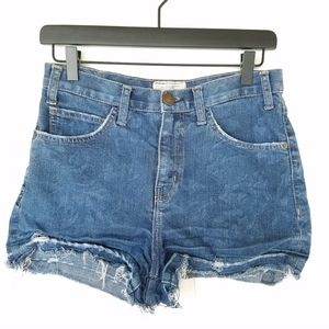 Current Elliott dark wash cut off Jean Shorts Size 30